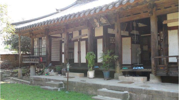 Hotel Goseong Choi Pilgan'S Old House Exteriér fotografie